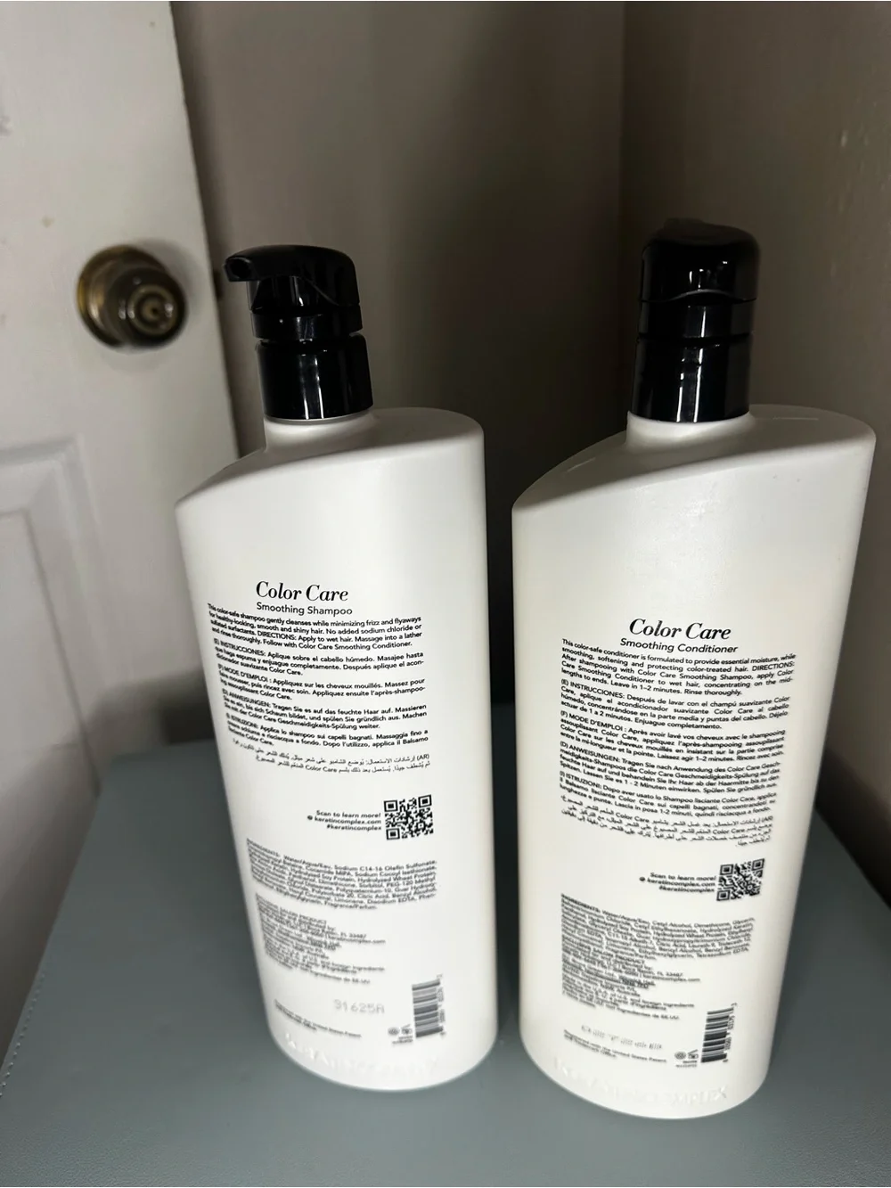 Keratin Complex Color Care Smoothing Shampoo - White New never opened
